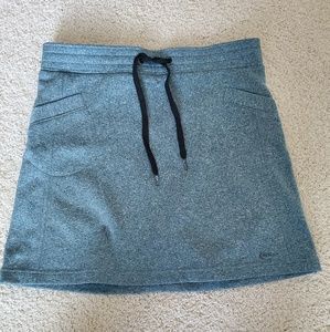 Kavu fleece lined skirt